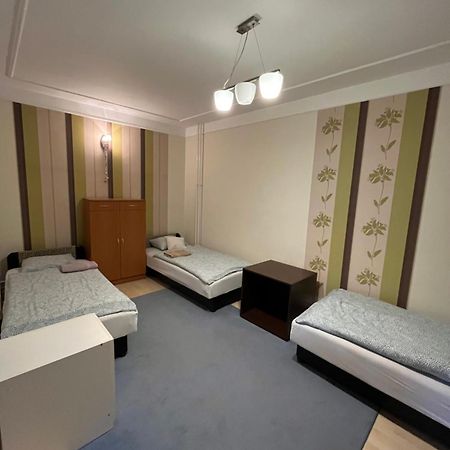 Gyál Tocc Apartman מראה חיצוני תמונה