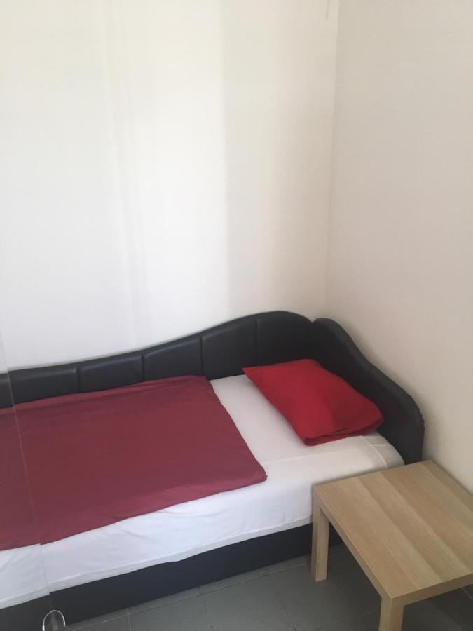 Gyál Tocc Apartman מראה חיצוני תמונה