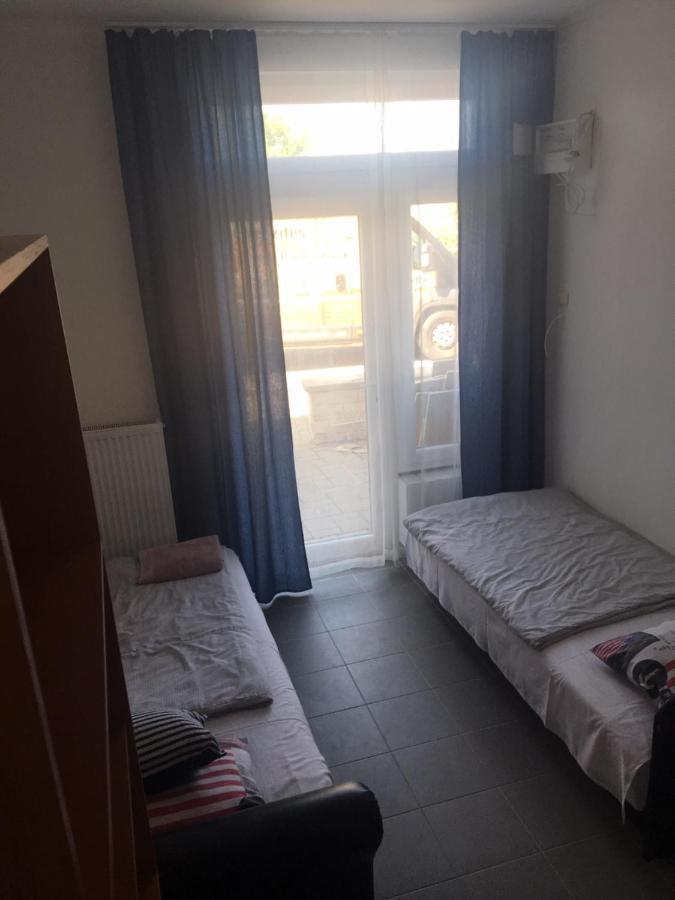 Gyál Tocc Apartman מראה חיצוני תמונה