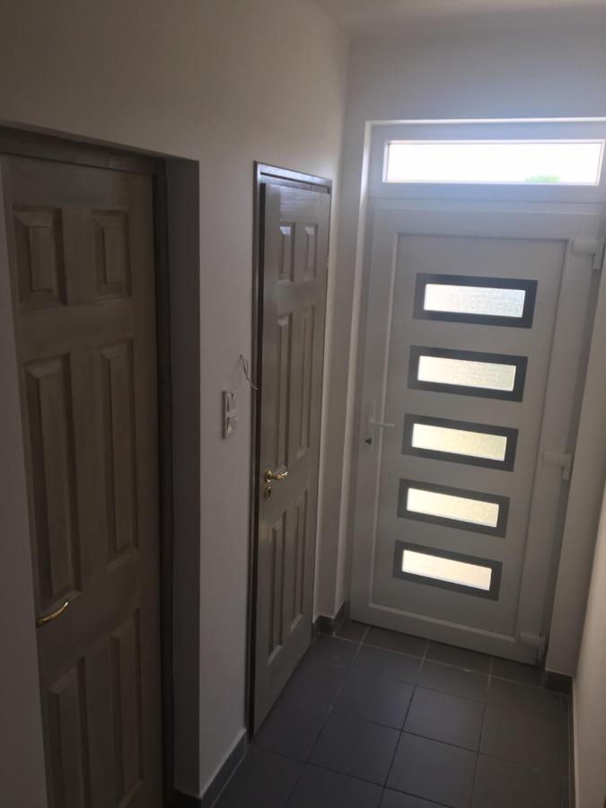 Gyál Tocc Apartman מראה חיצוני תמונה