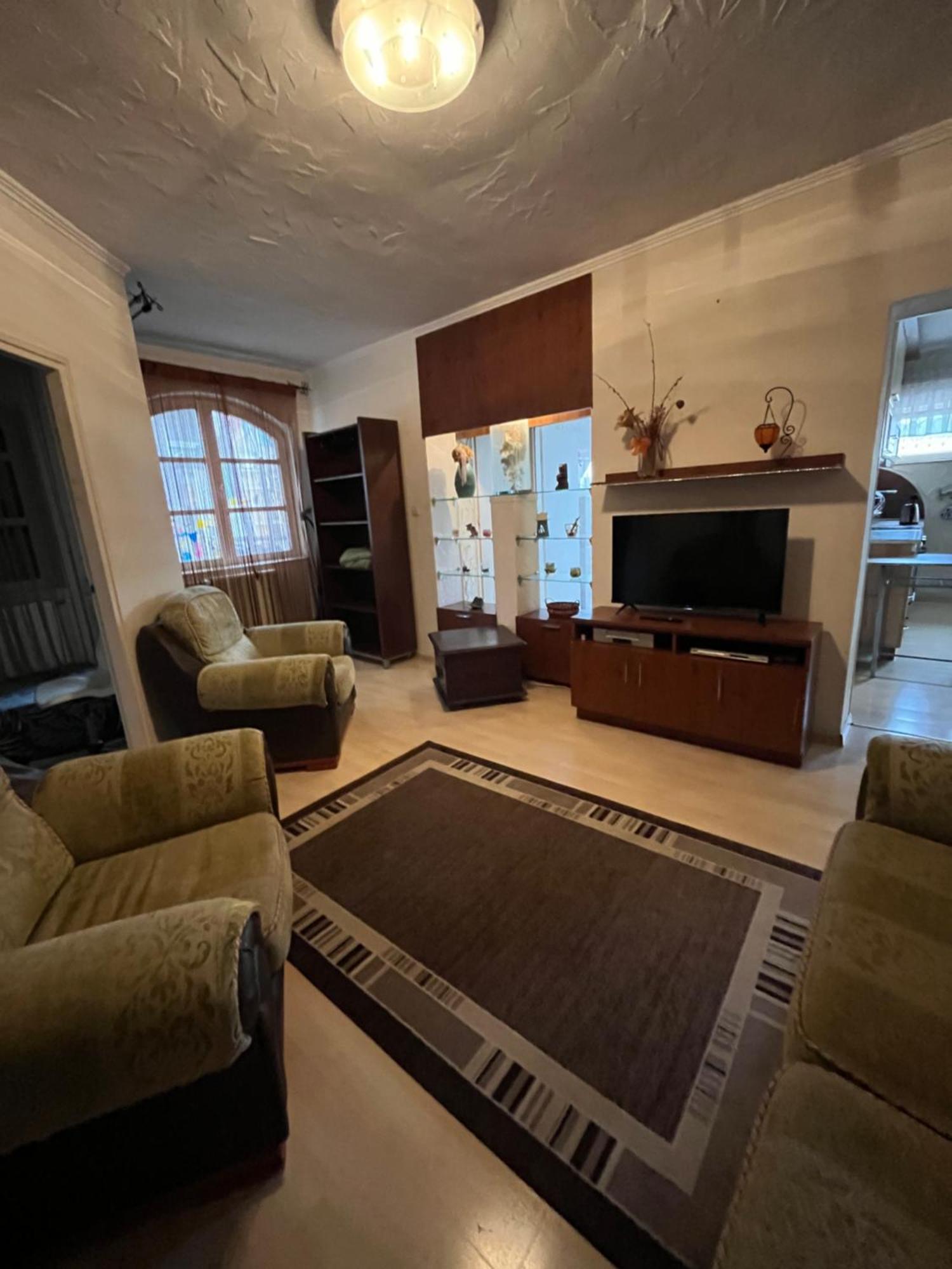 Gyál Tocc Apartman מראה חיצוני תמונה