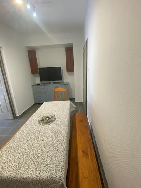 Gyál Tocc Apartman מראה חיצוני תמונה